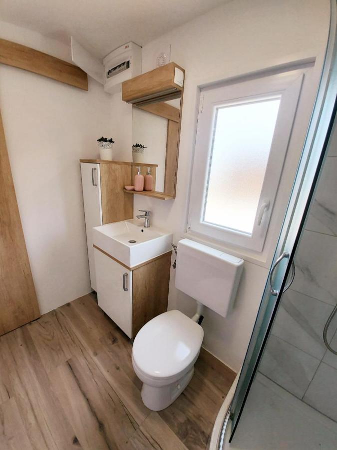 Mobile Homes Charly ทิสโน ภายนอก รูปภาพ