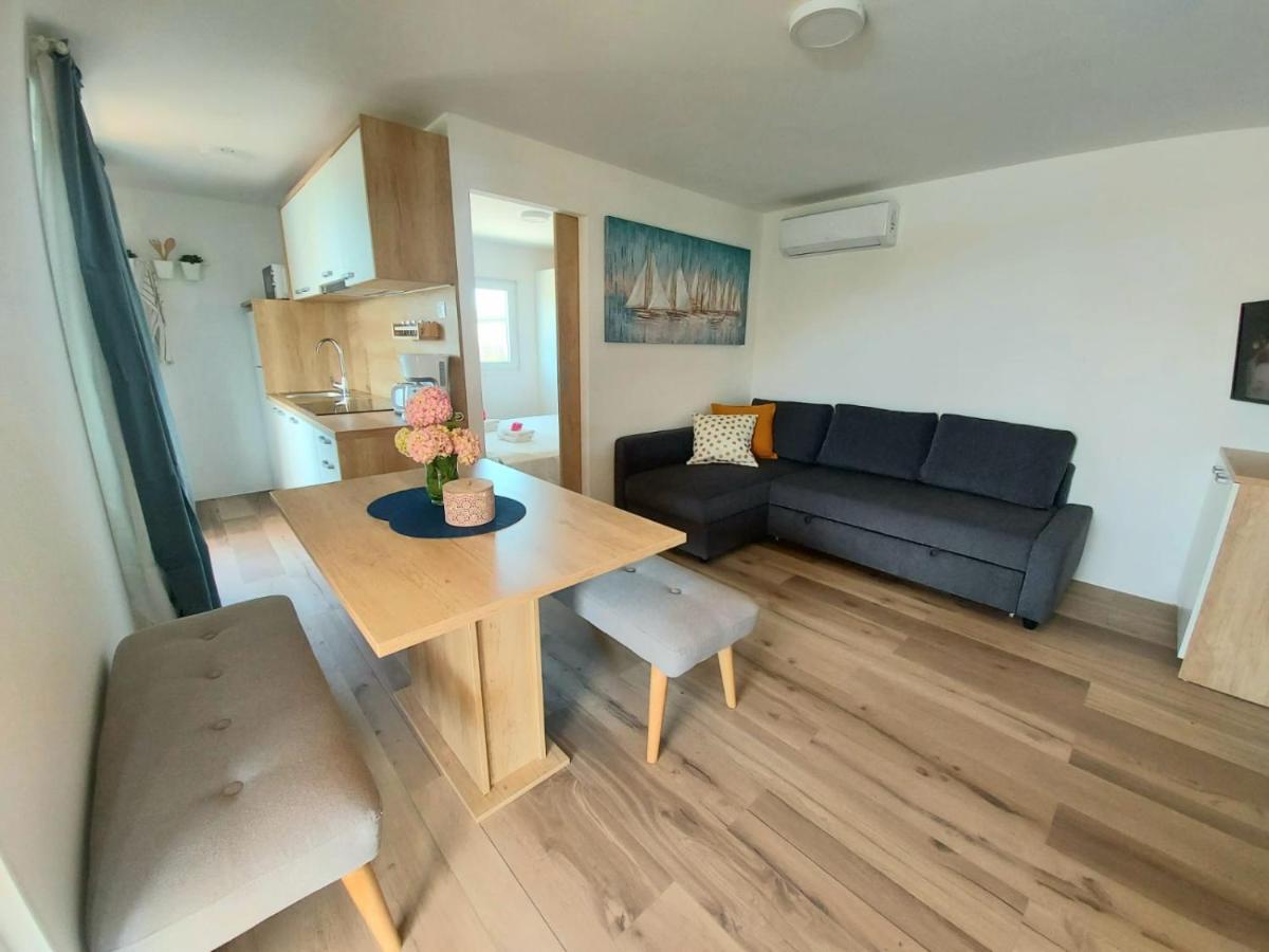 Mobile Homes Charly ทิสโน ภายนอก รูปภาพ